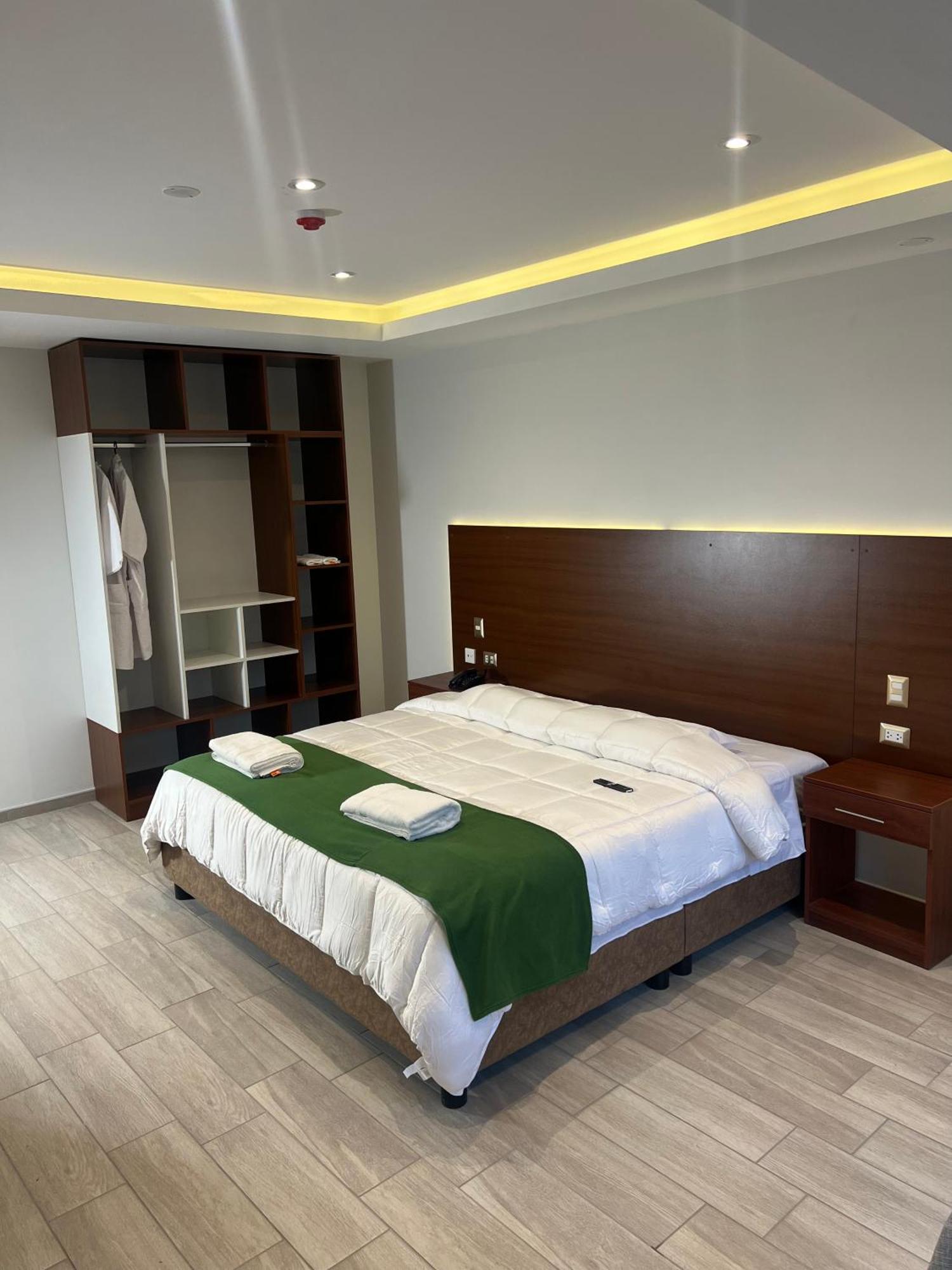 El Alamo, Ejecutivo Y Spa Куско Екстериор снимка